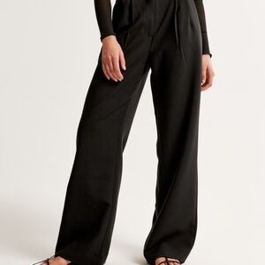 Abercrombie & Fitch Sloane Tailored Wide Leg Pants